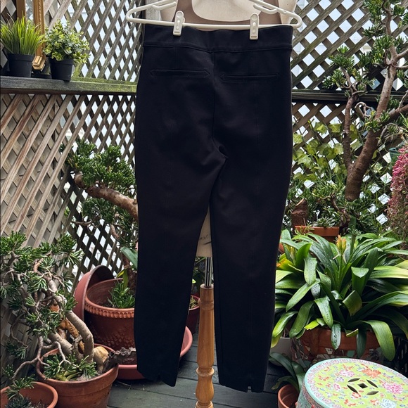 SPANX Pants, Black. Size Medium. 
Faux pockets
NWOT - Picture 2 of 13
